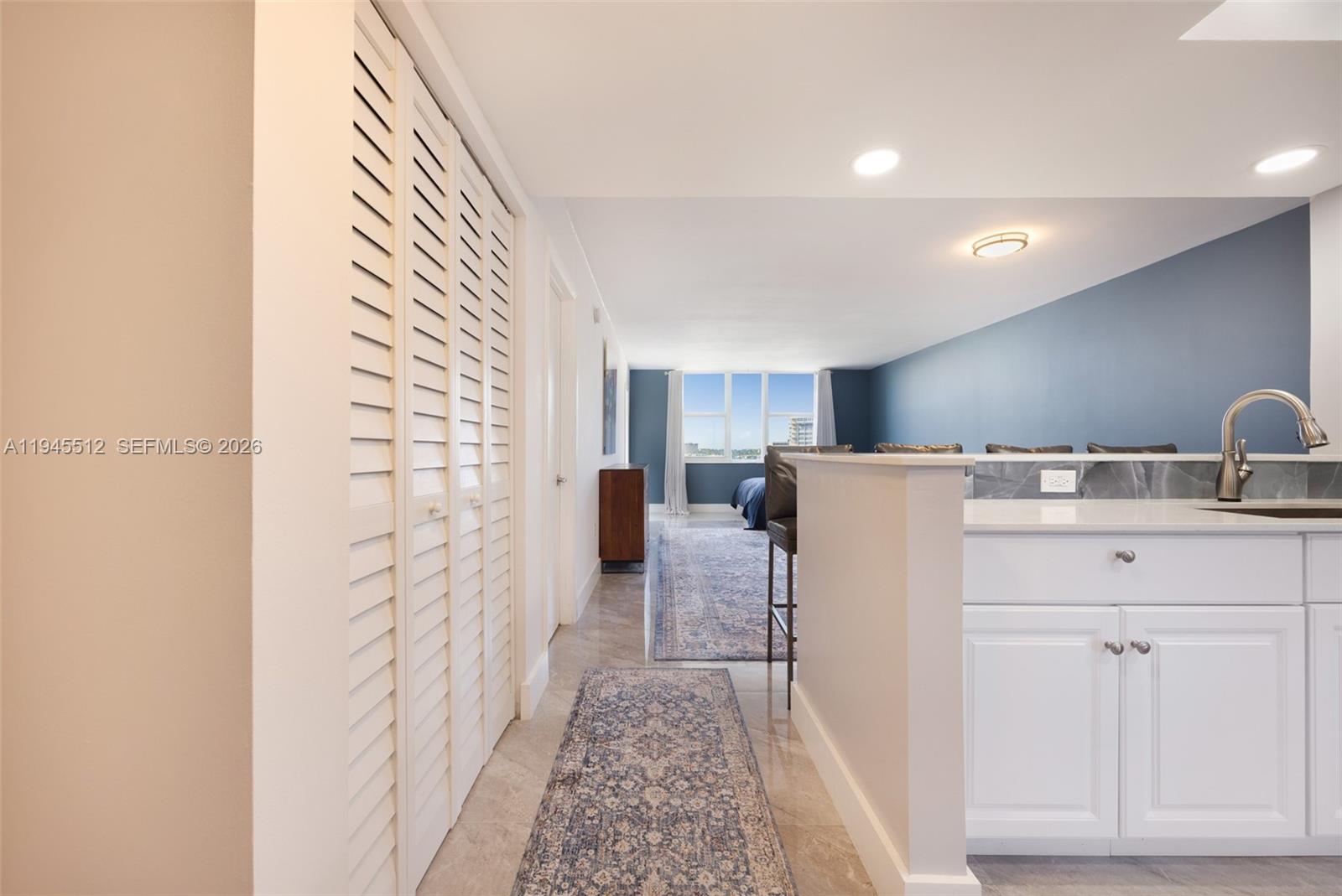 1893 S Ocean Dr #810