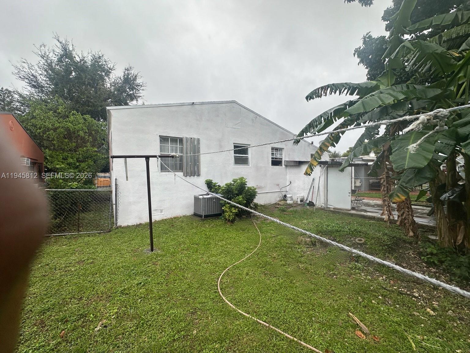 410 NW 98th St Miami, FL 33150