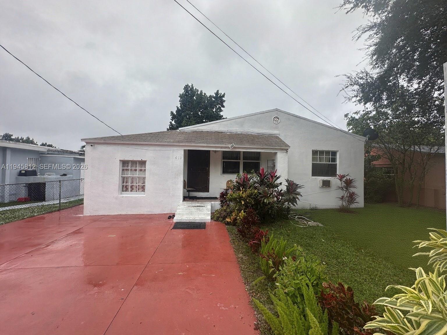 410 NW 98th St Miami, FL 33150