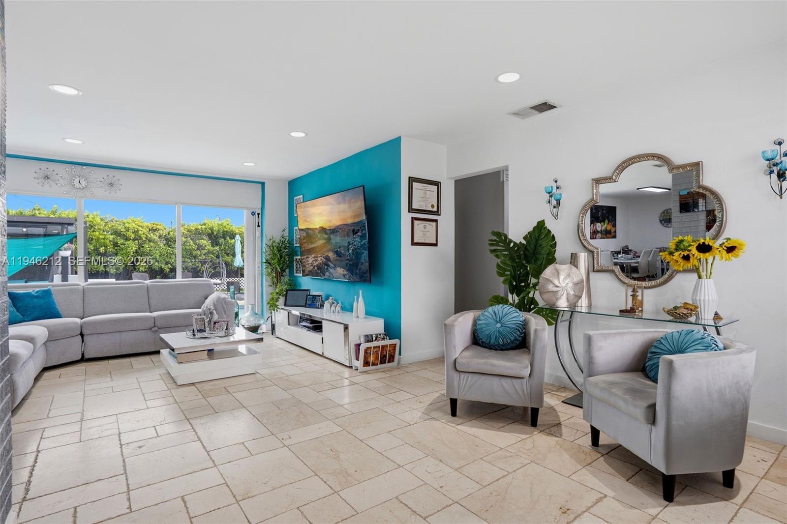 4335 SW 98th Ct Miami, FL 33165