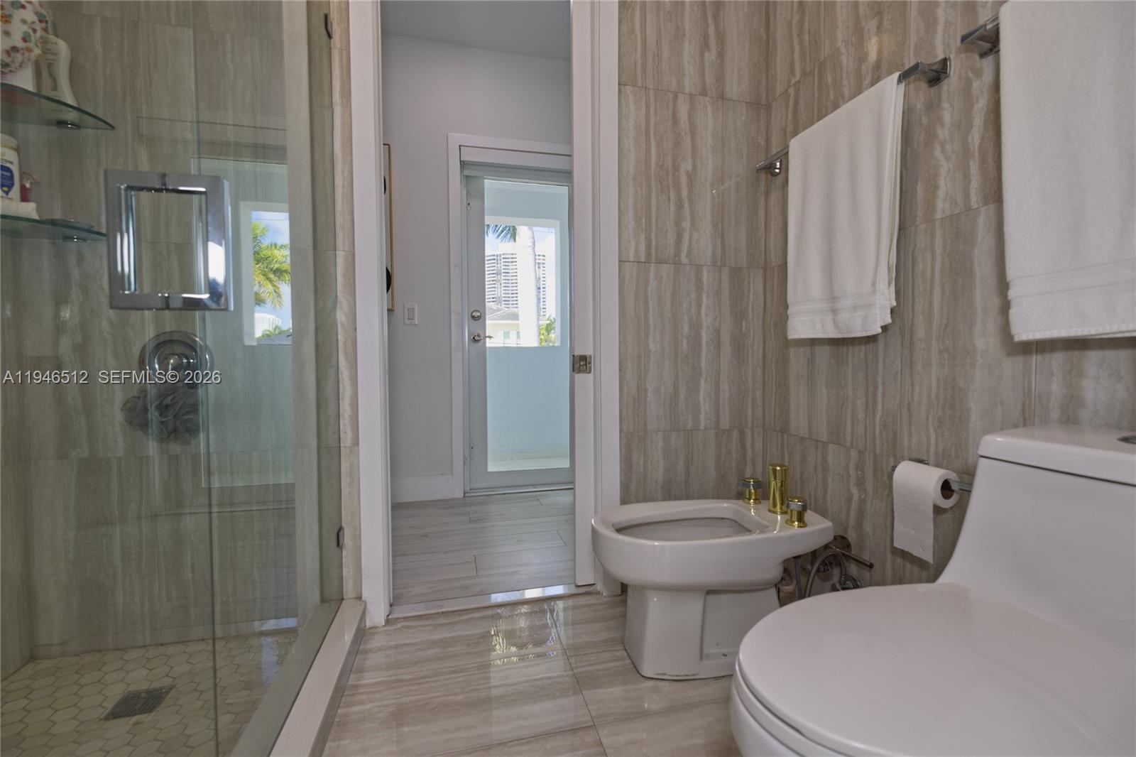 3368 NE 169th St North Miami Beach, FL 33160