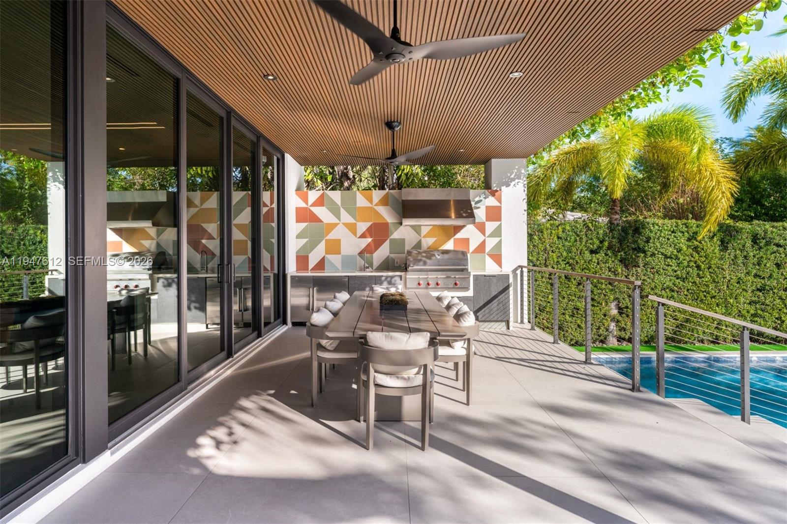 7333 Belle Meade Blvd Miami, FL 33138