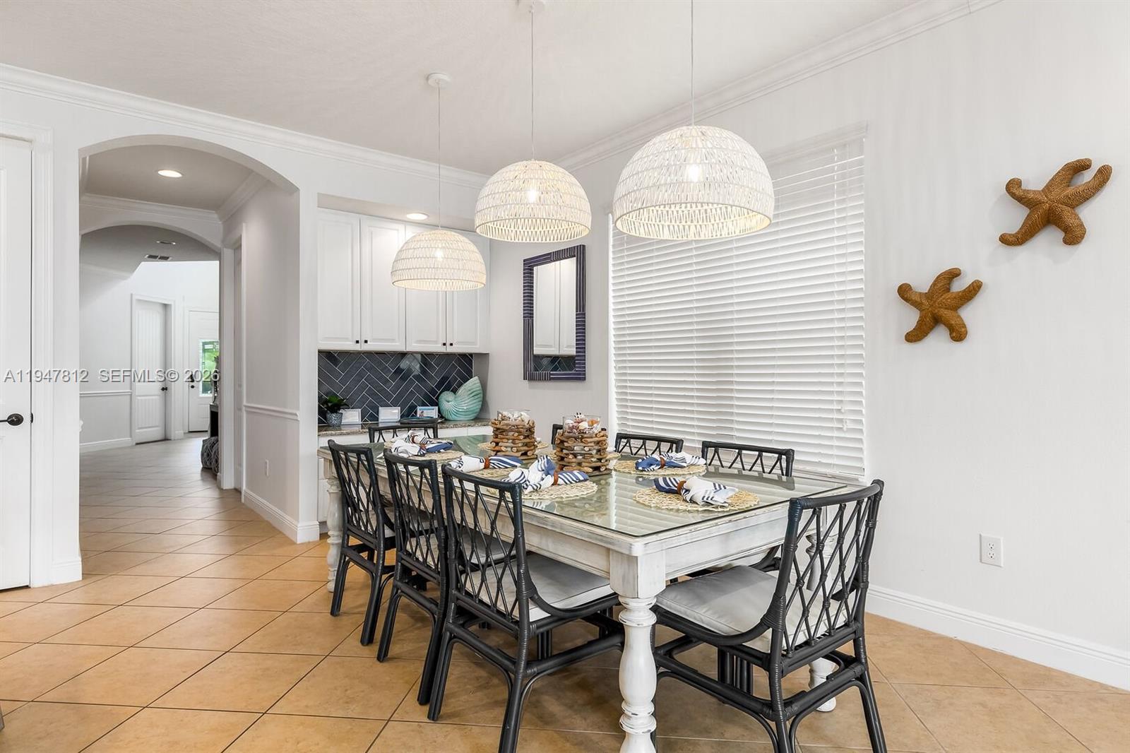 1041 Castle Pines Ct Kissimmee, FL 34747