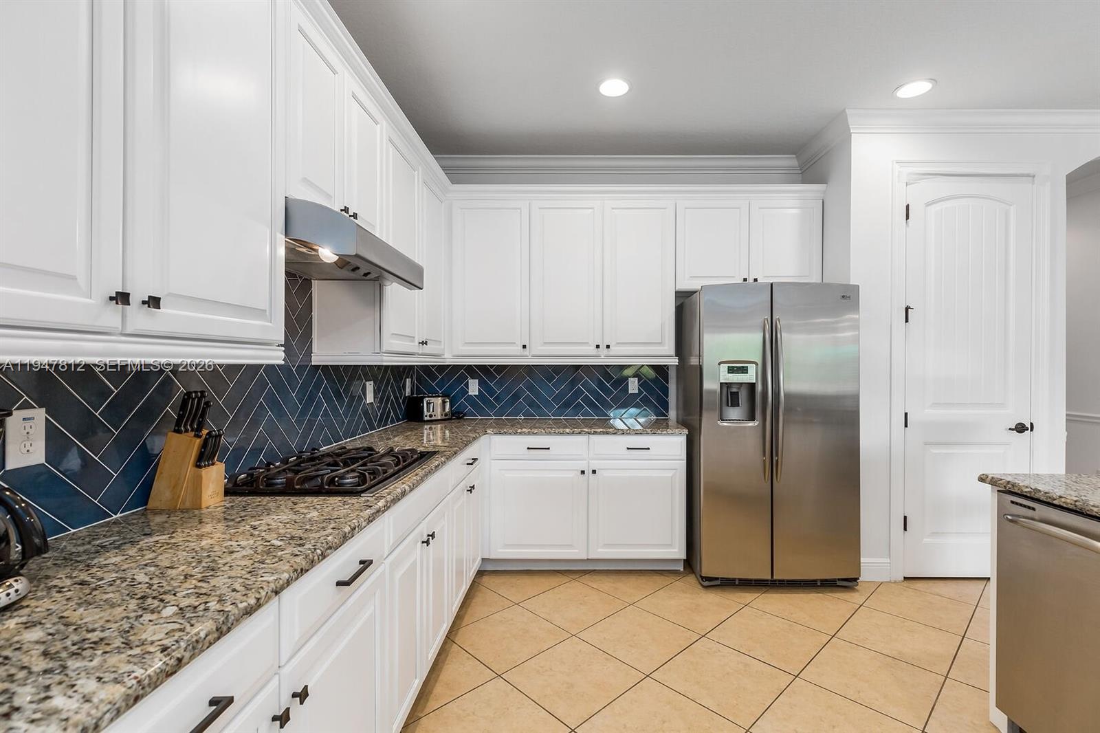 1041 Castle Pines Ct Kissimmee, FL 34747