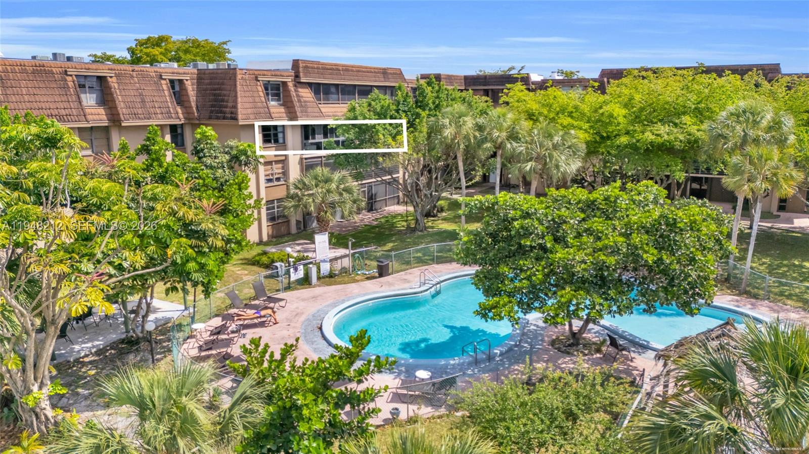 665 NE 195th St #326 Miami, FL 33179