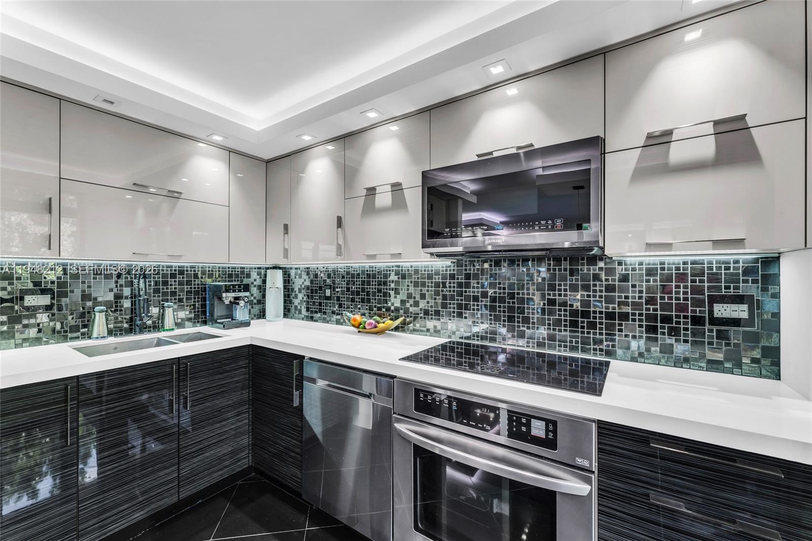 665 NE 195th St #326 Miami, FL 33179