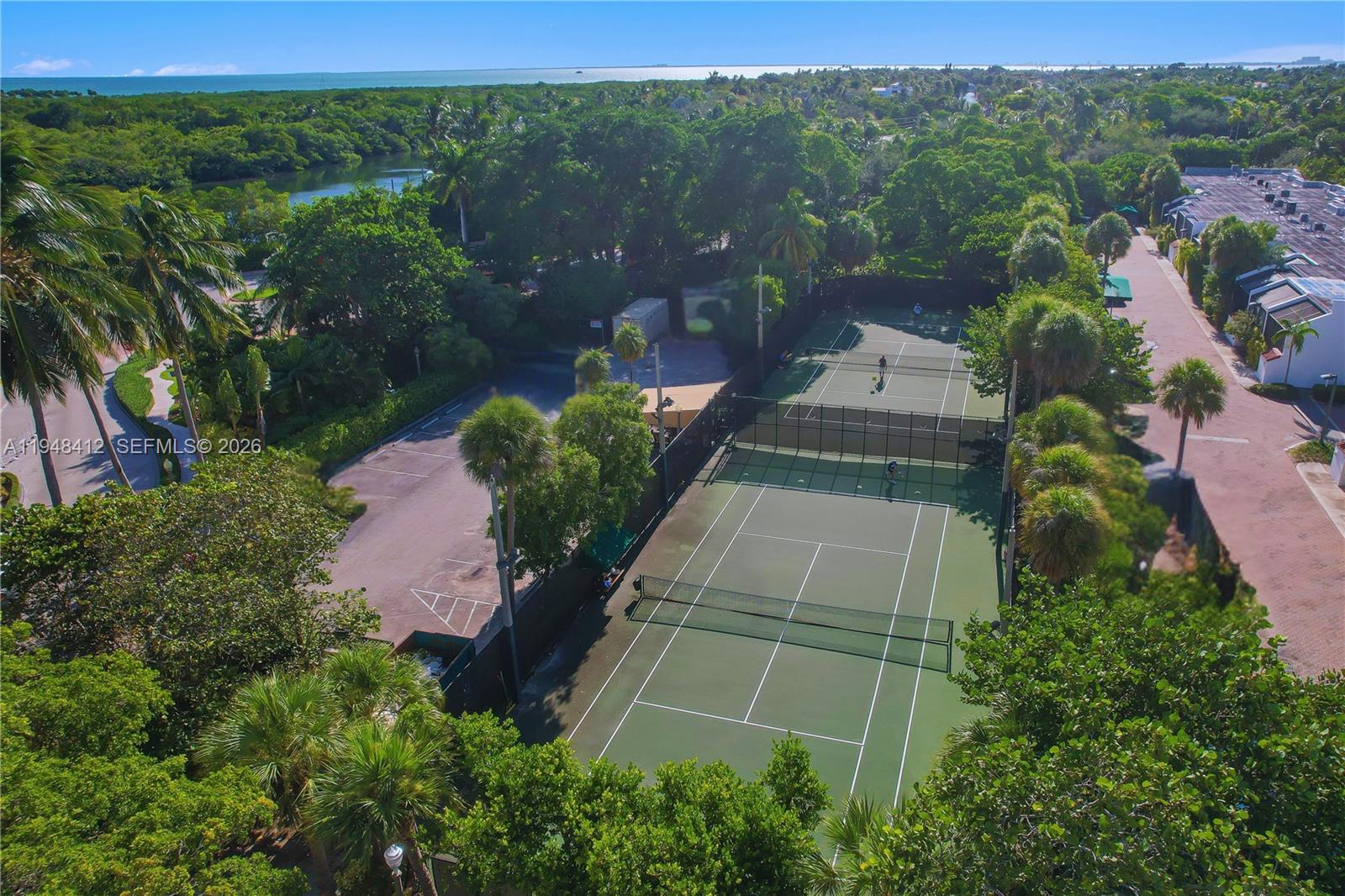 1121 Crandon Blvd #E803 Key Biscayne, FL 33149