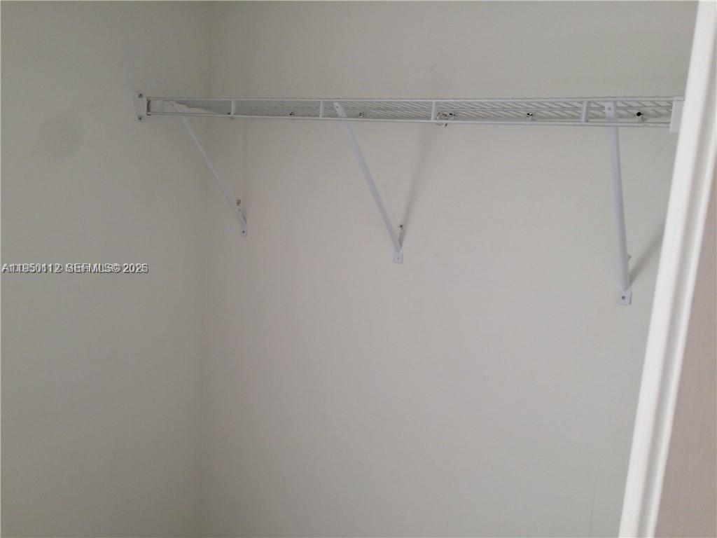 1750 N Bayshore Dr #4912 Miami, FL 33132