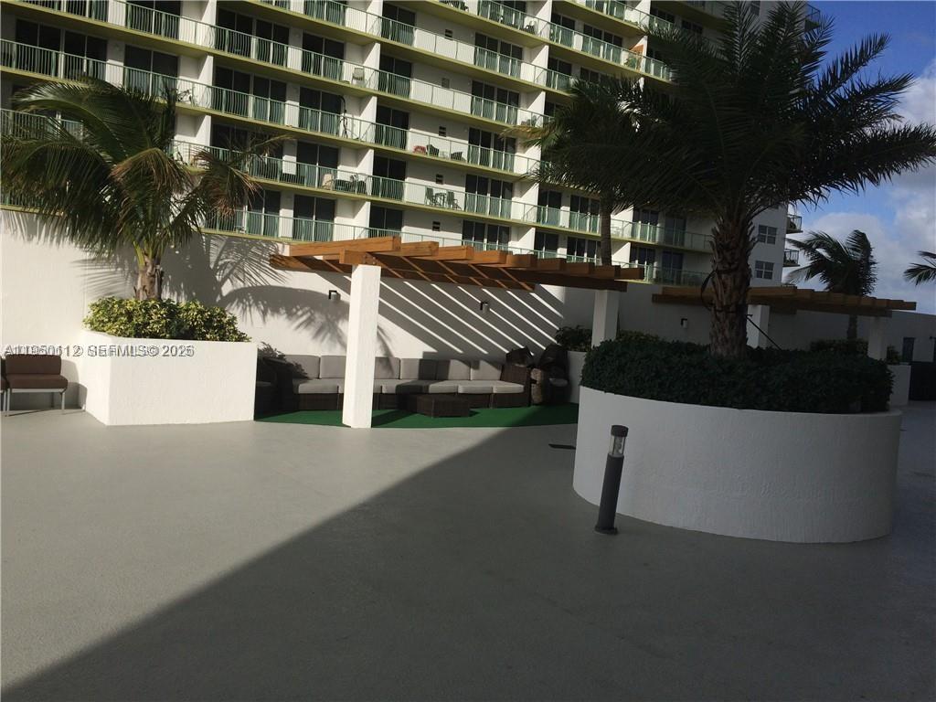 1750 N Bayshore Dr #4912 Miami, FL 33132