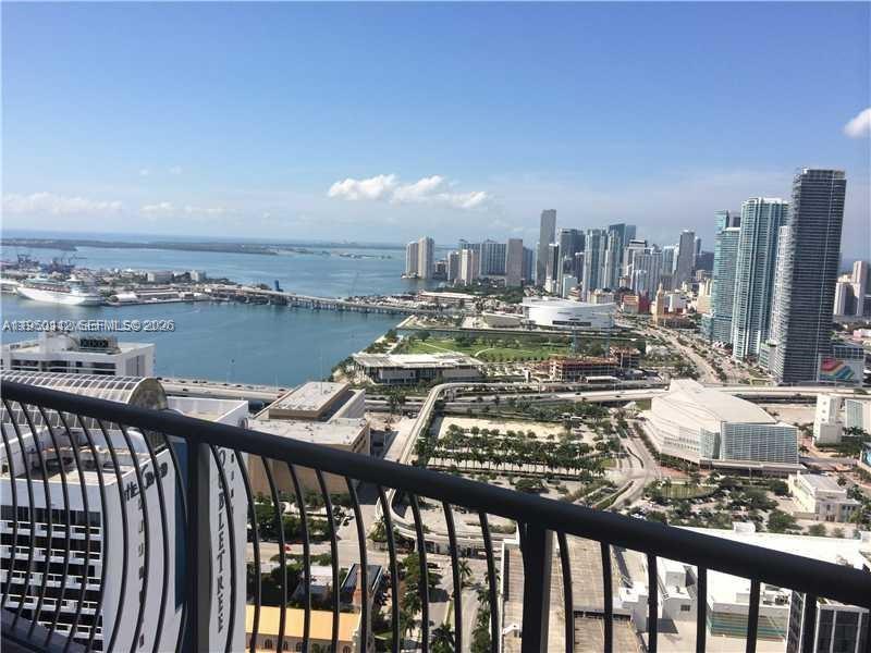 1750 N Bayshore Dr #4912 Miami, FL 33132