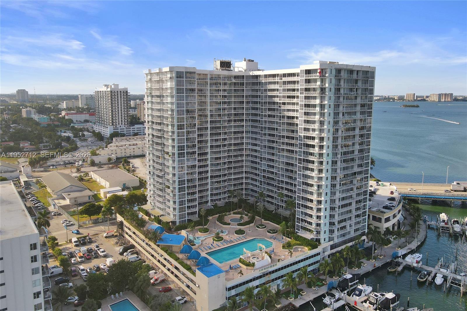 7601 E Treasure Dr #1120 North Bay Village, FL 33141