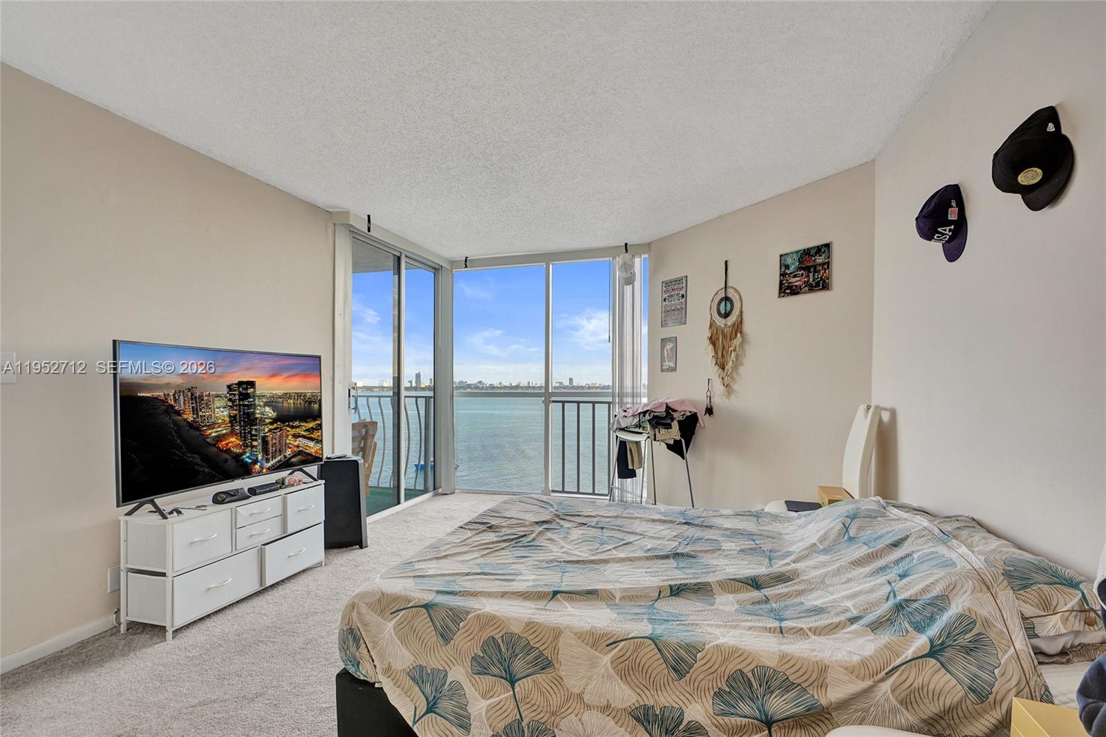 7601 E Treasure Dr #1120 North Bay Village, FL 33141