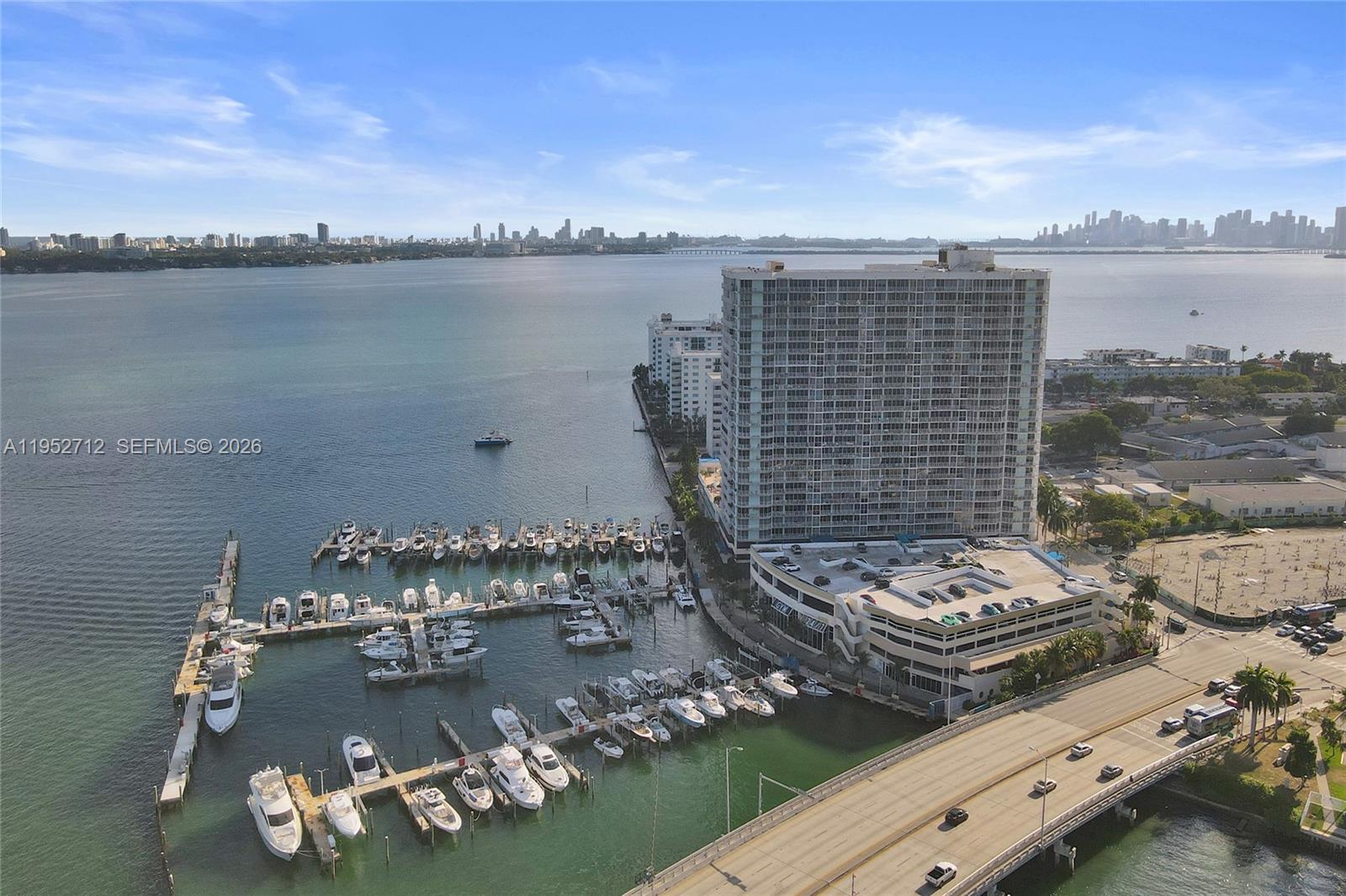 7601 E Treasure Dr #1120 North Bay Village, FL 33141