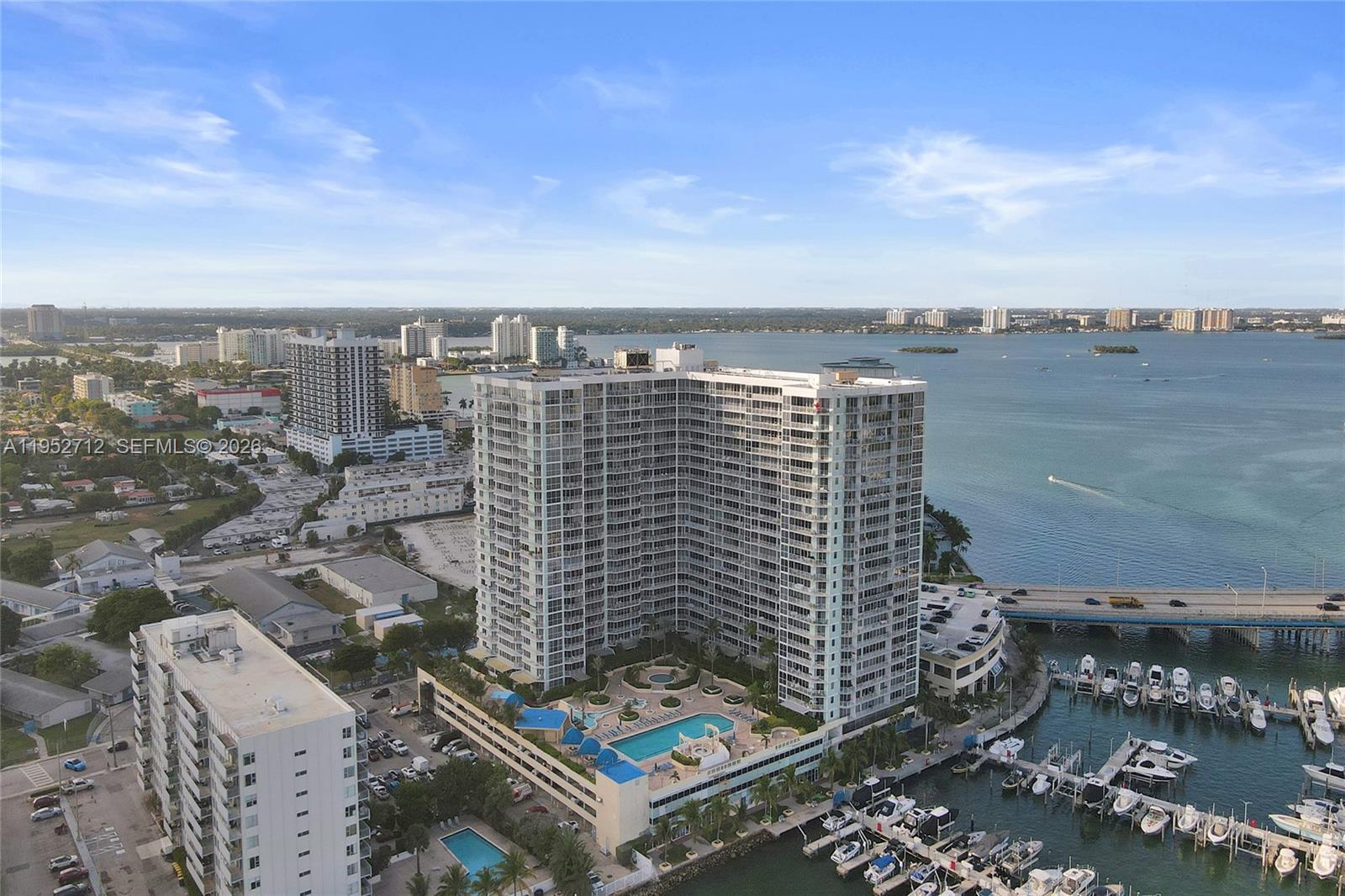 7601 E Treasure Dr #1120 North Bay Village, FL 33141