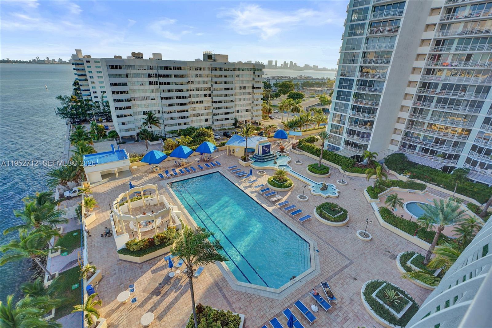 7601 E Treasure Dr #1120 North Bay Village, FL 33141