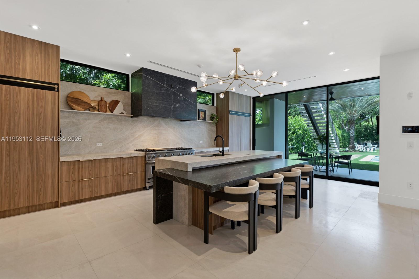 6031 SW 88th St South Miami, FL 33156