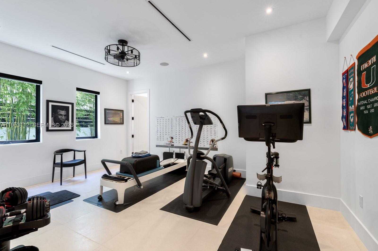 6031 SW 88th St South Miami, FL 33156