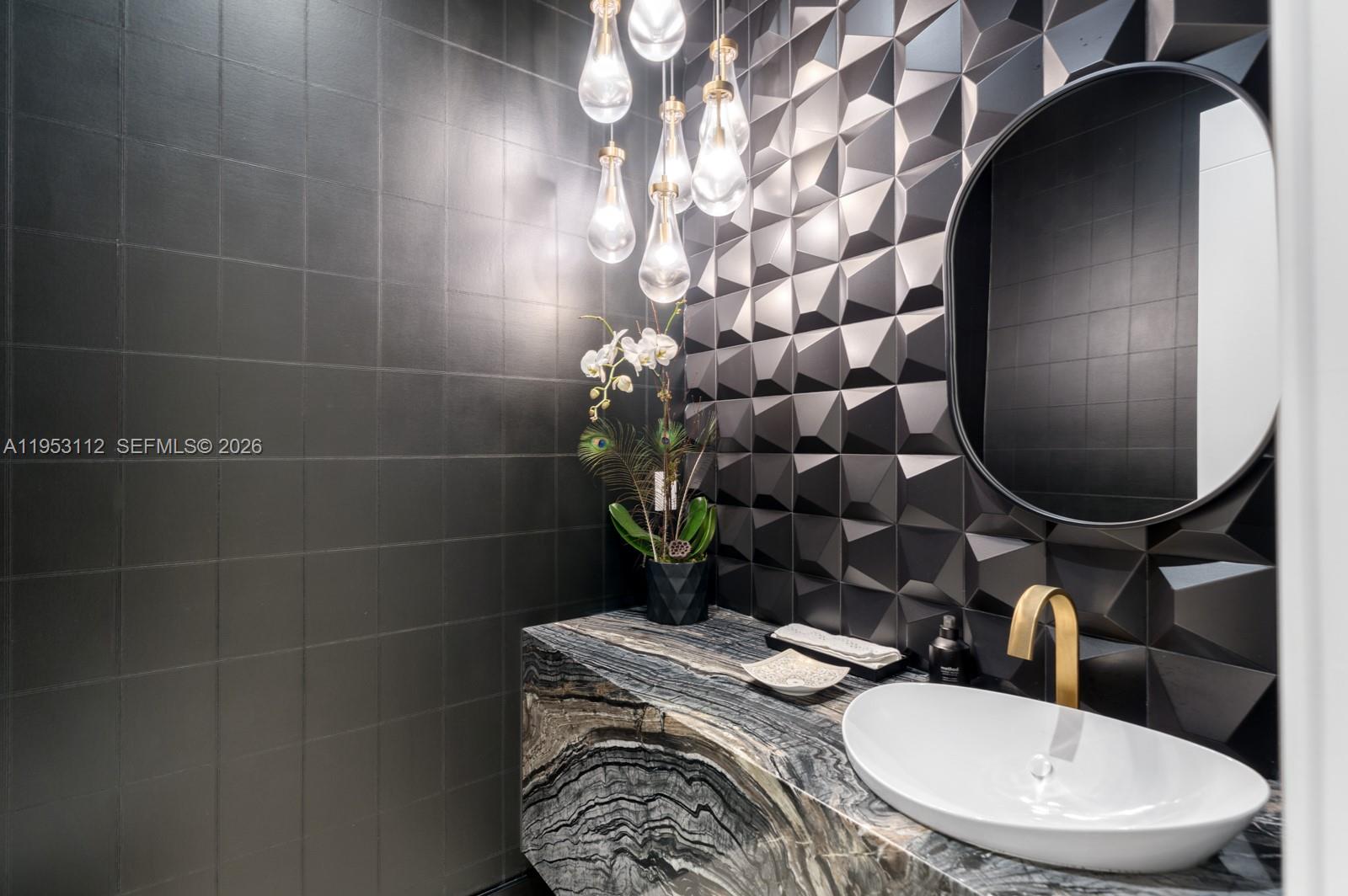 6031 SW 88th St South Miami, FL 33156