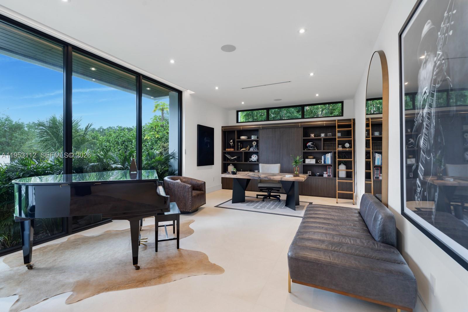 6031 SW 88th St South Miami, FL 33156