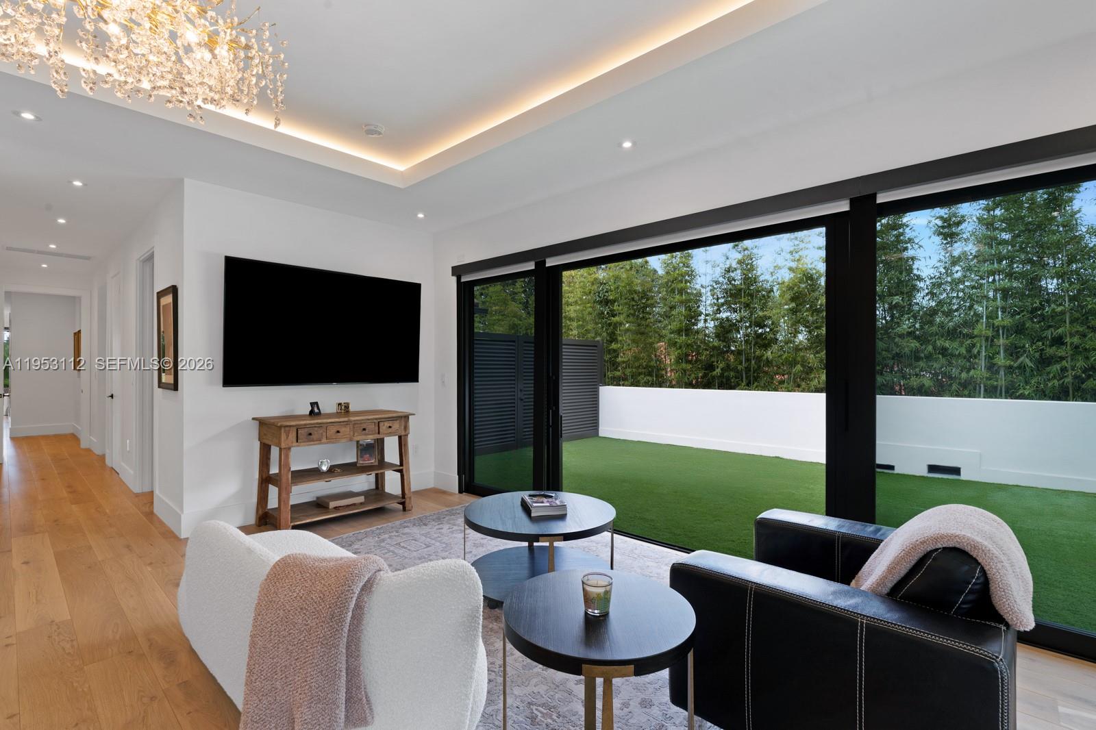 6031 SW 88th St South Miami, FL 33156