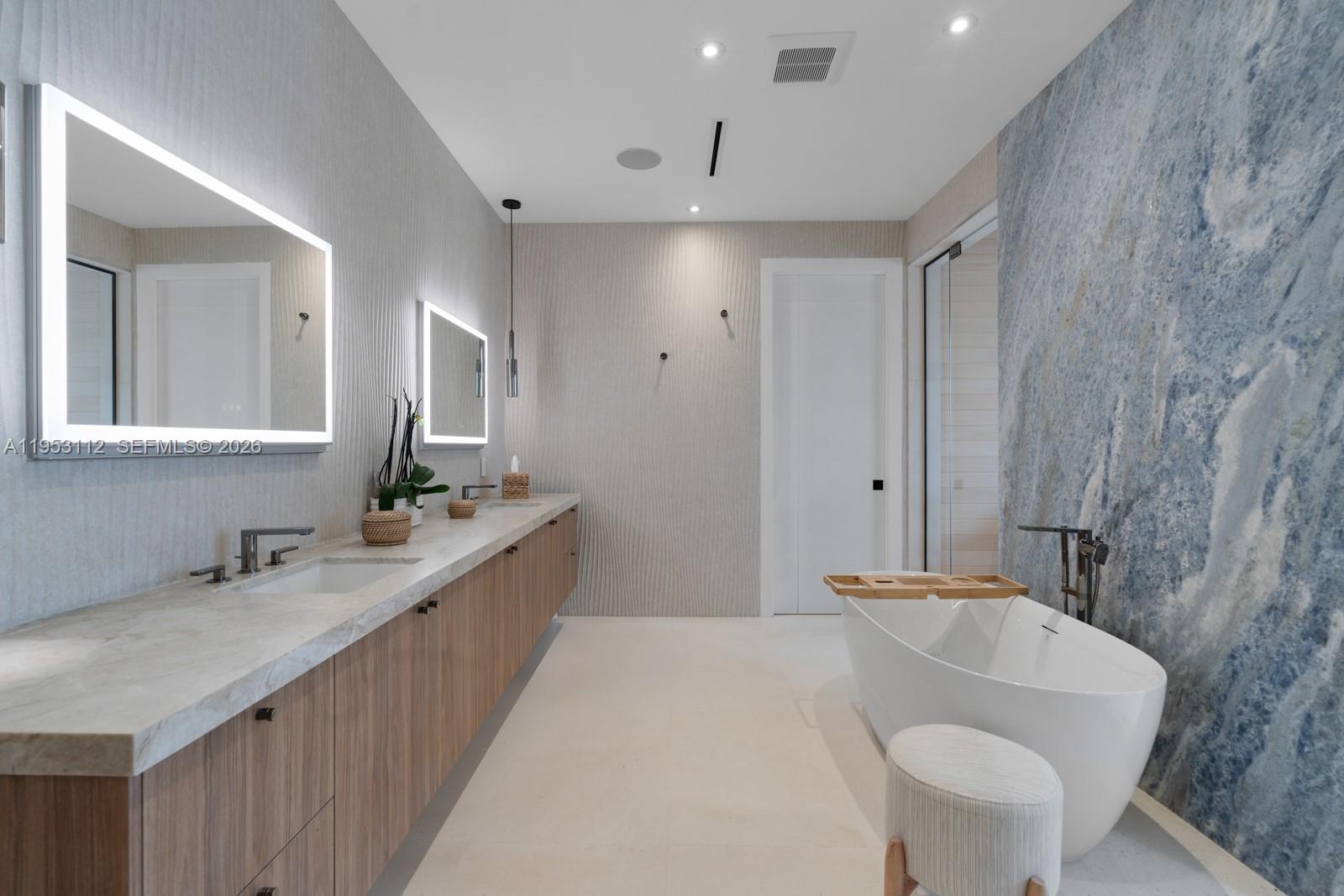 6031 SW 88th St South Miami, FL 33156