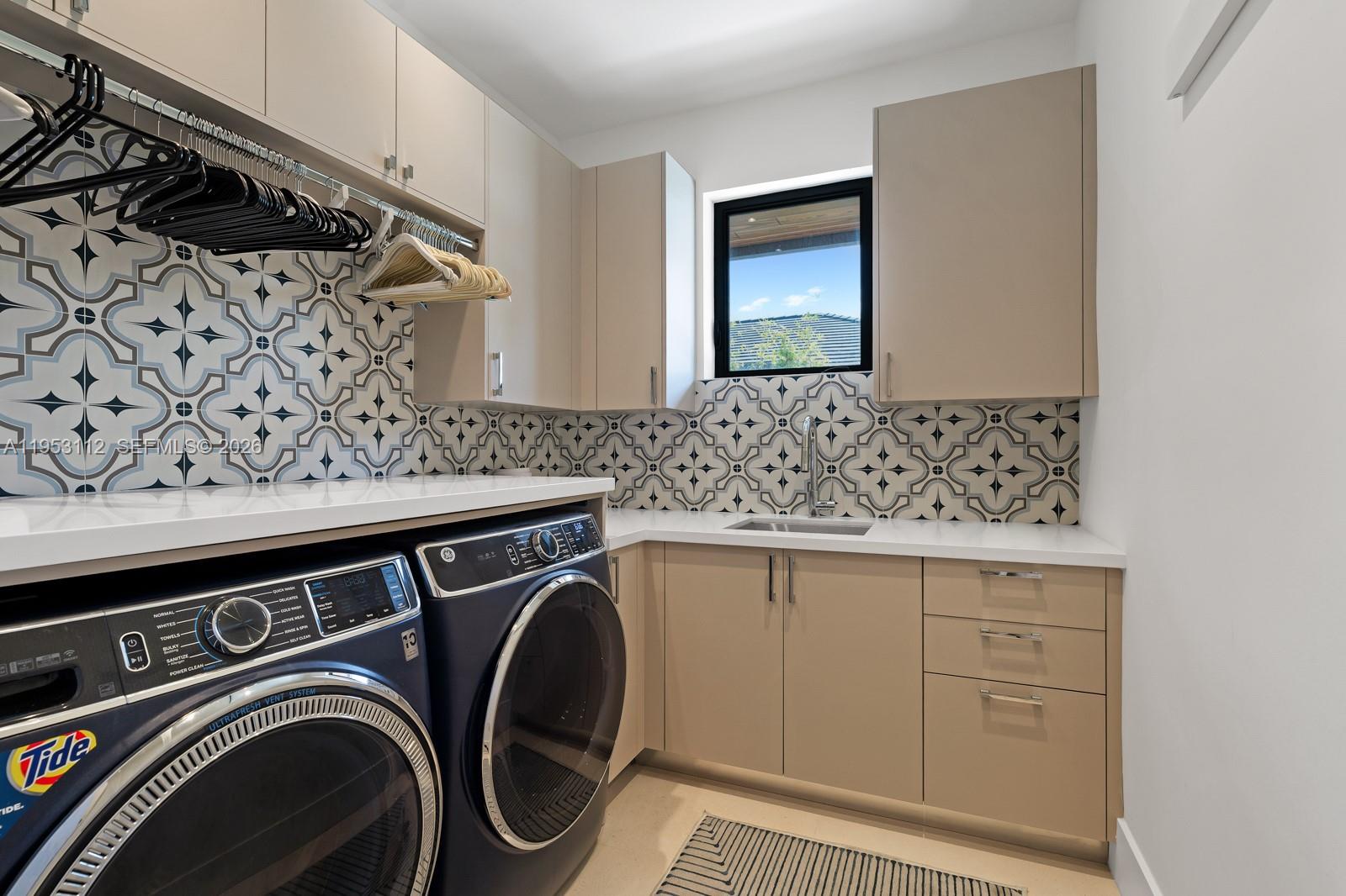 6031 SW 88th St South Miami, FL 33156