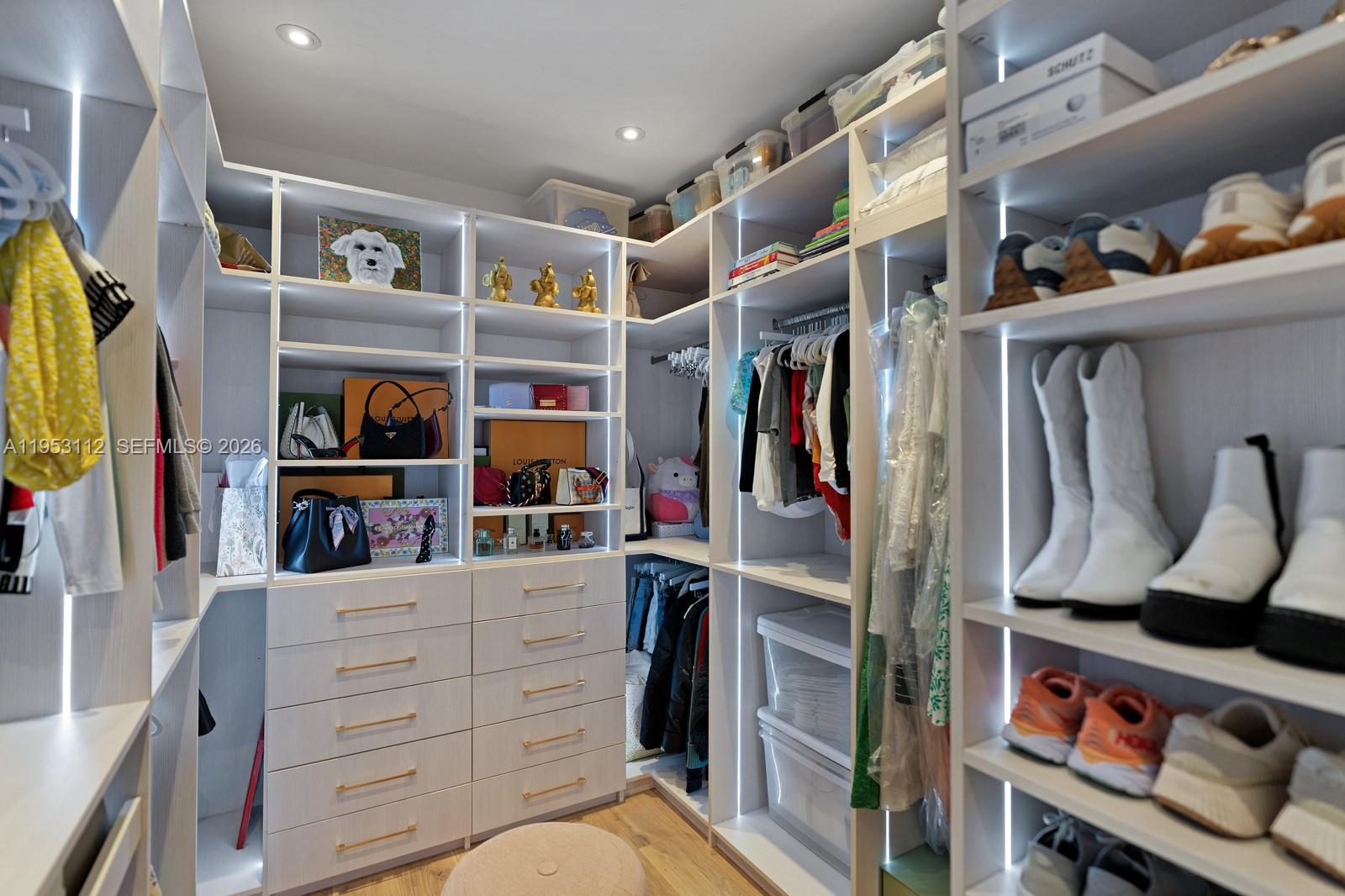 6031 SW 88th St South Miami, FL 33156