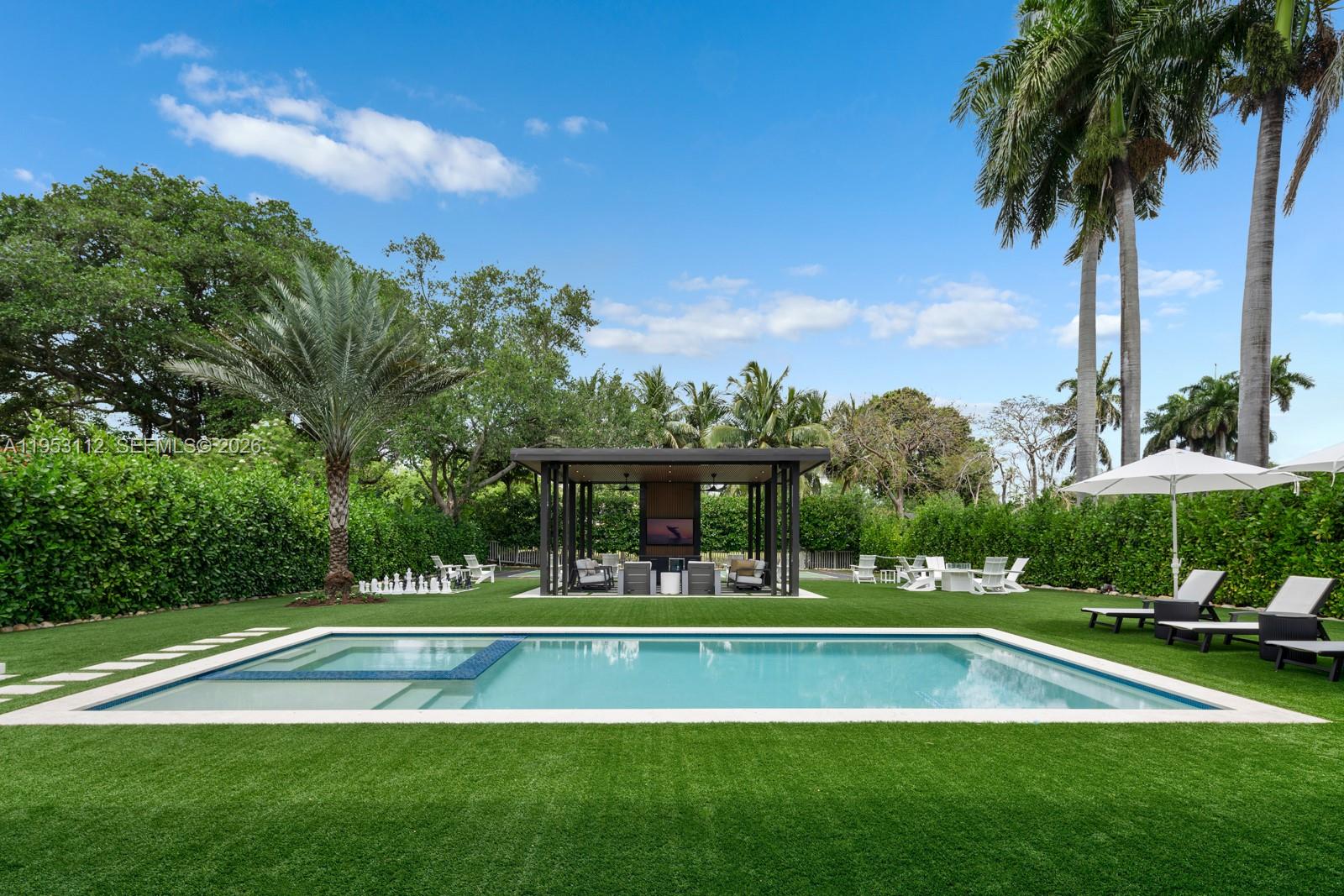 6031 SW 88th St South Miami, FL 33156