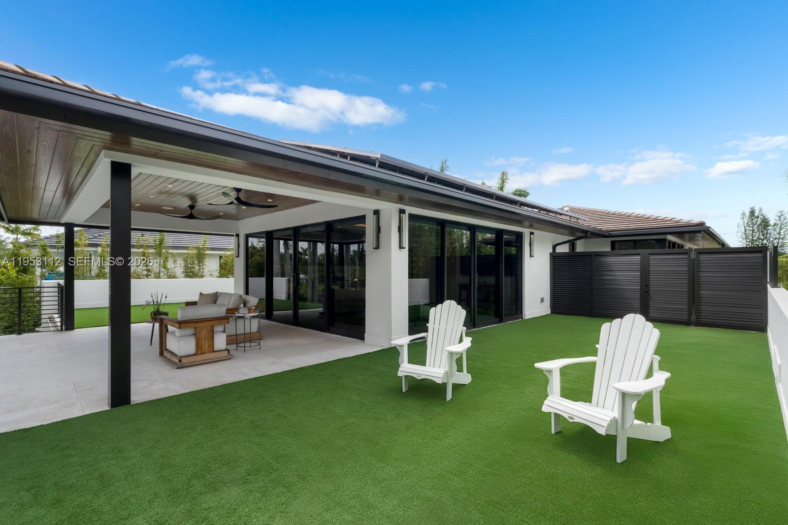 6031 SW 88th St South Miami, FL 33156