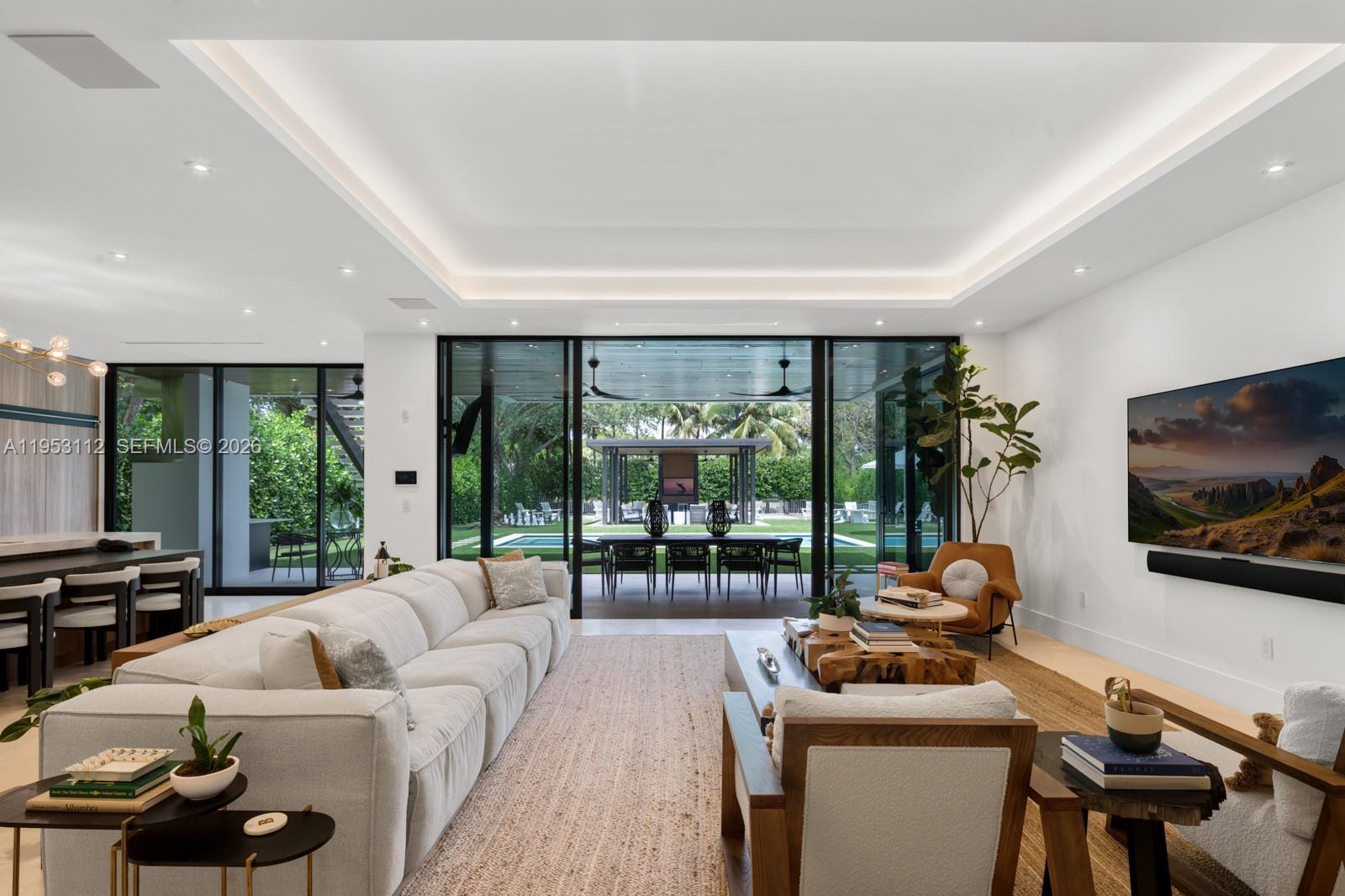 6031 SW 88th St South Miami, FL 33156