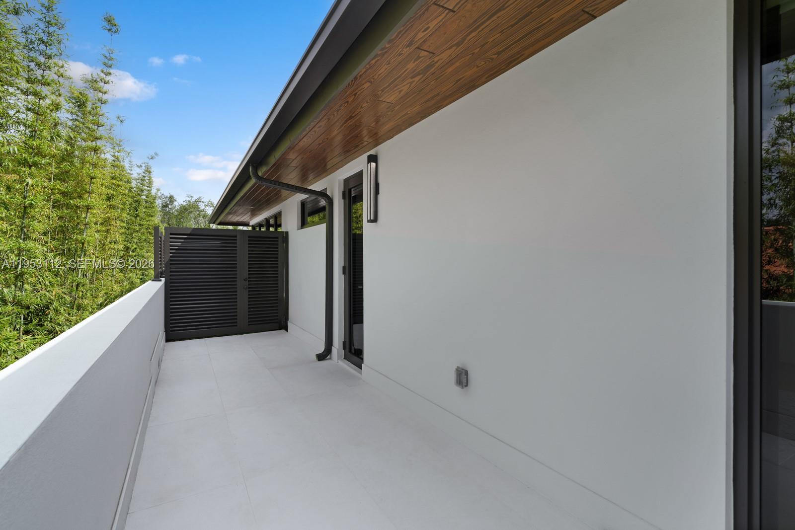 6031 SW 88th St South Miami, FL 33156