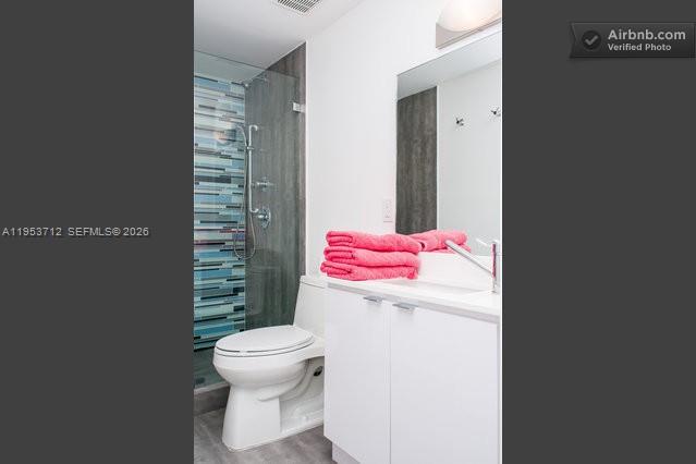 801 15th St #208 Miami Beach, FL 33139