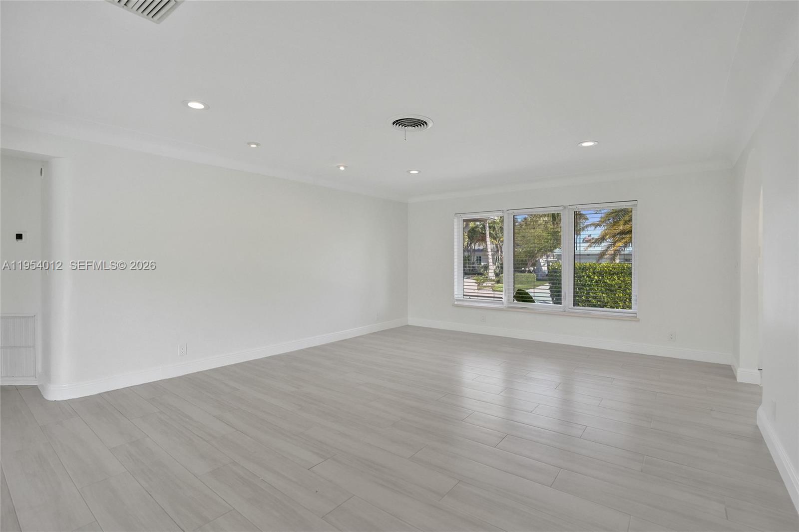 2724 NE 10th St Pompano Beach, FL 33062