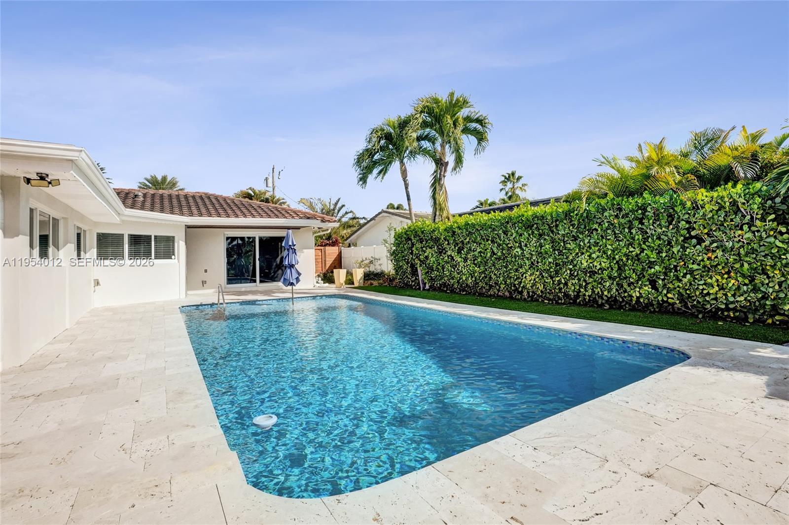 2724 NE 10th St Pompano Beach, FL 33062