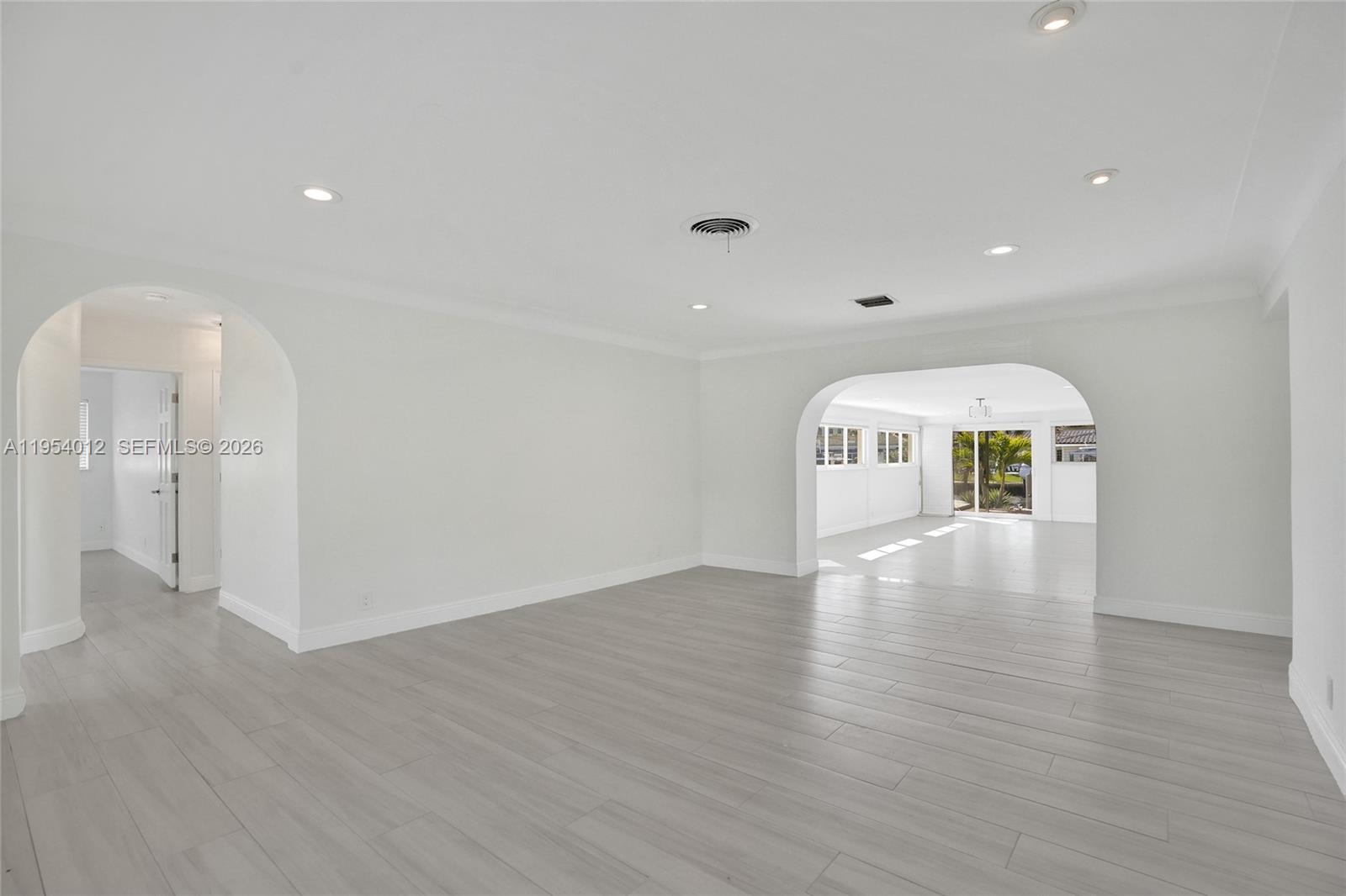 2724 NE 10th St Pompano Beach, FL 33062