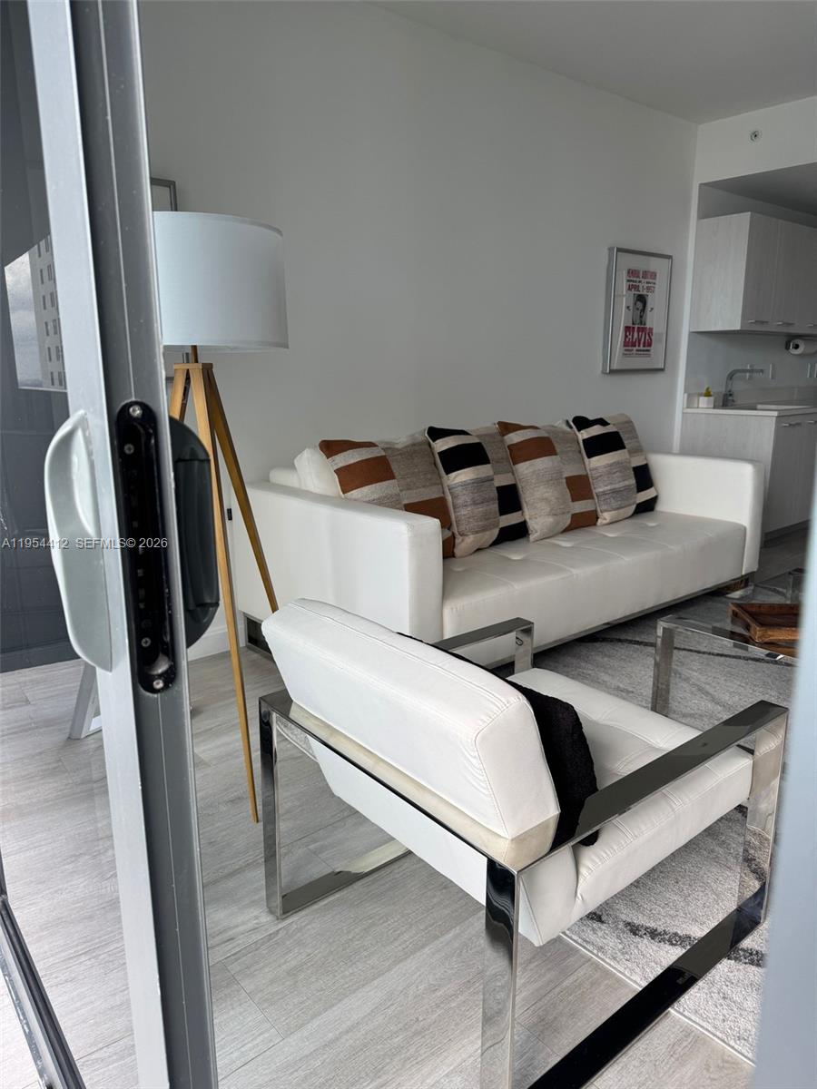 image Brickell Heights East9