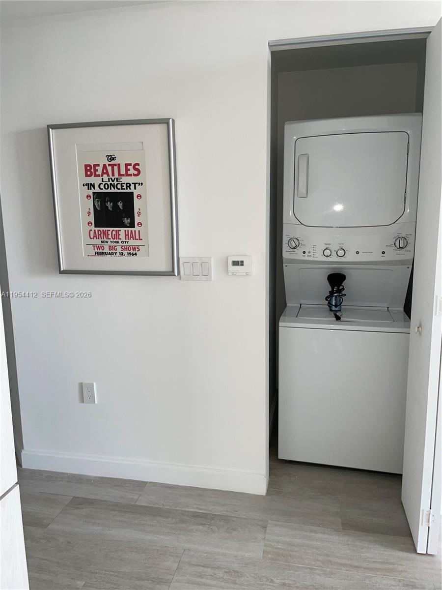 image Brickell Heights East13