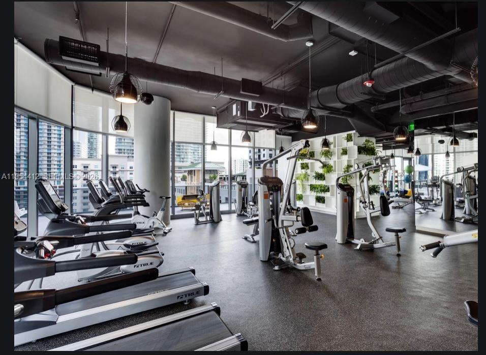 image Brickell Heights East17