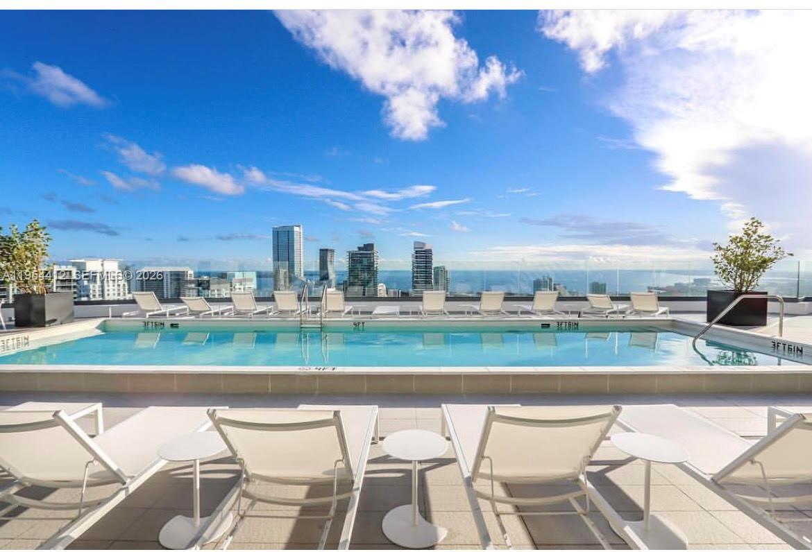 image Brickell Heights East19