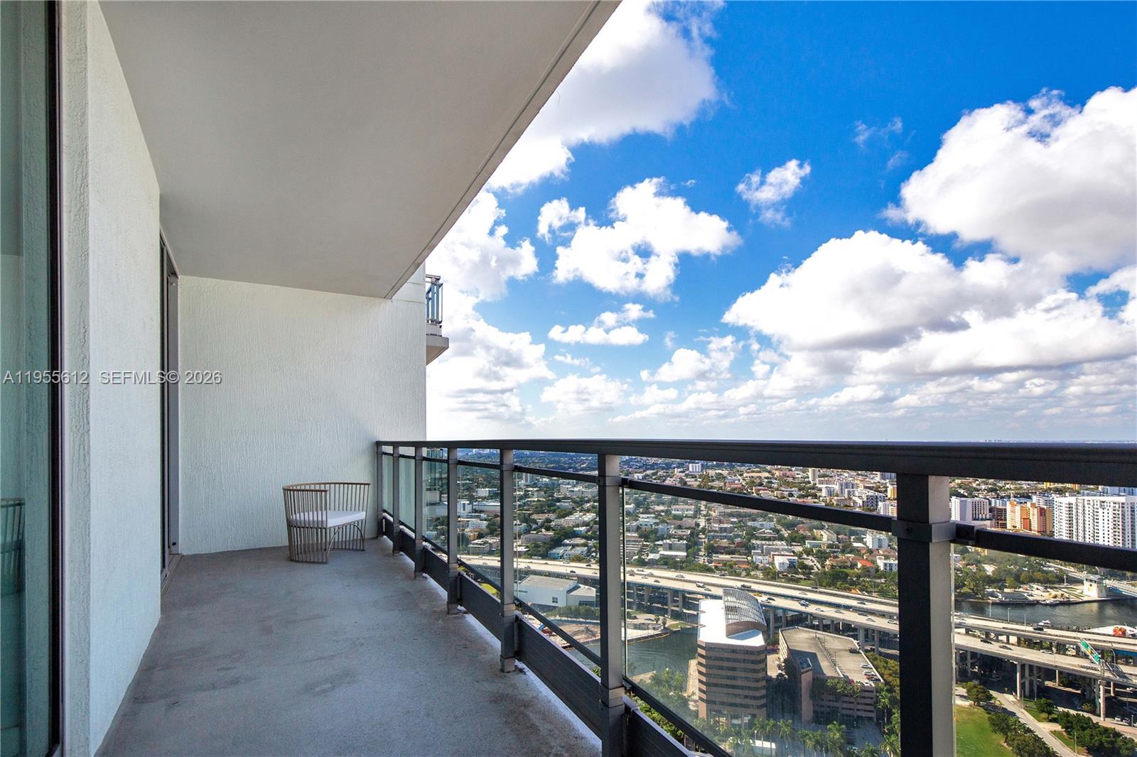 image The Ivy at Riverfront12