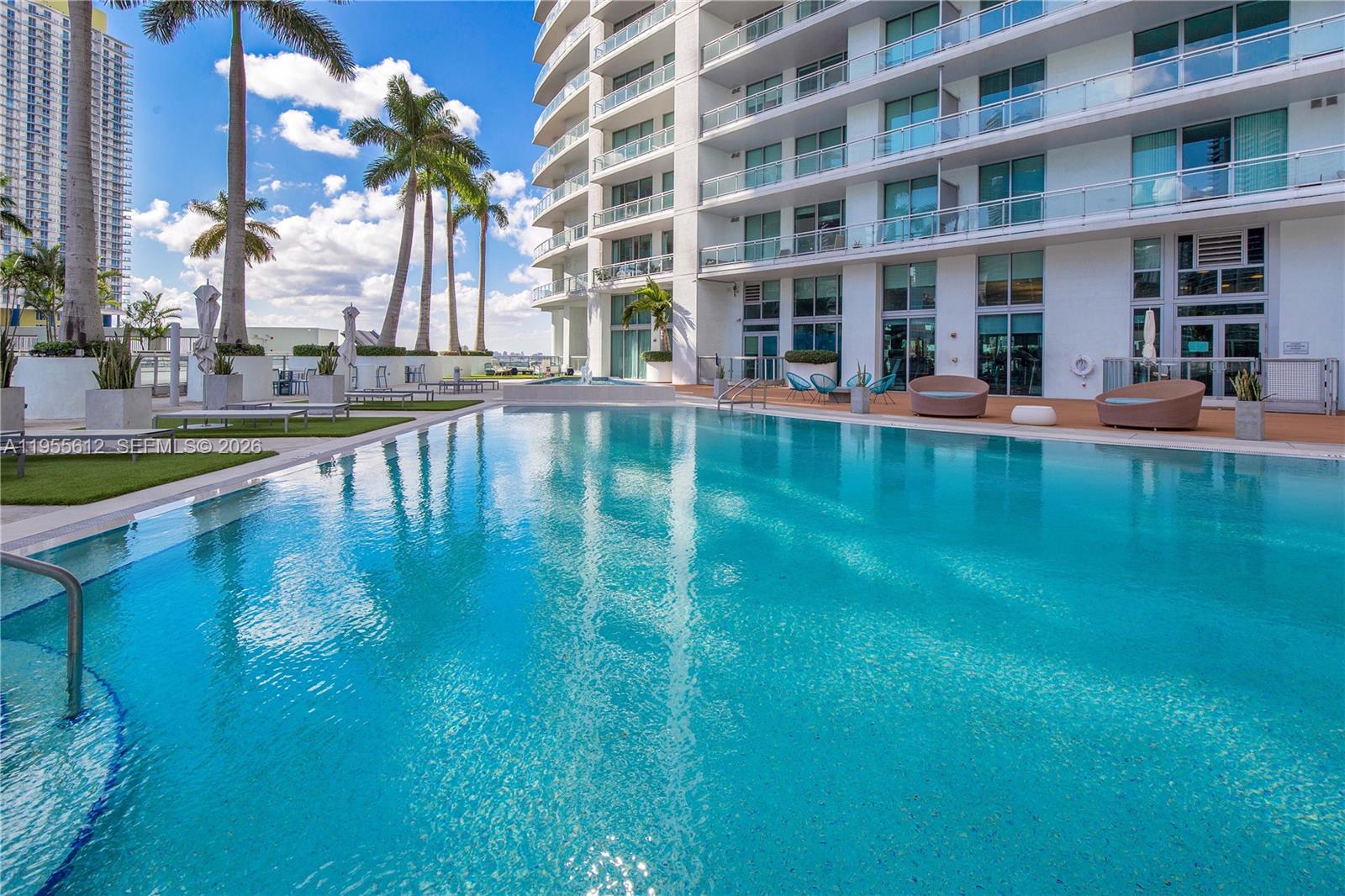 image The Ivy at Riverfront26