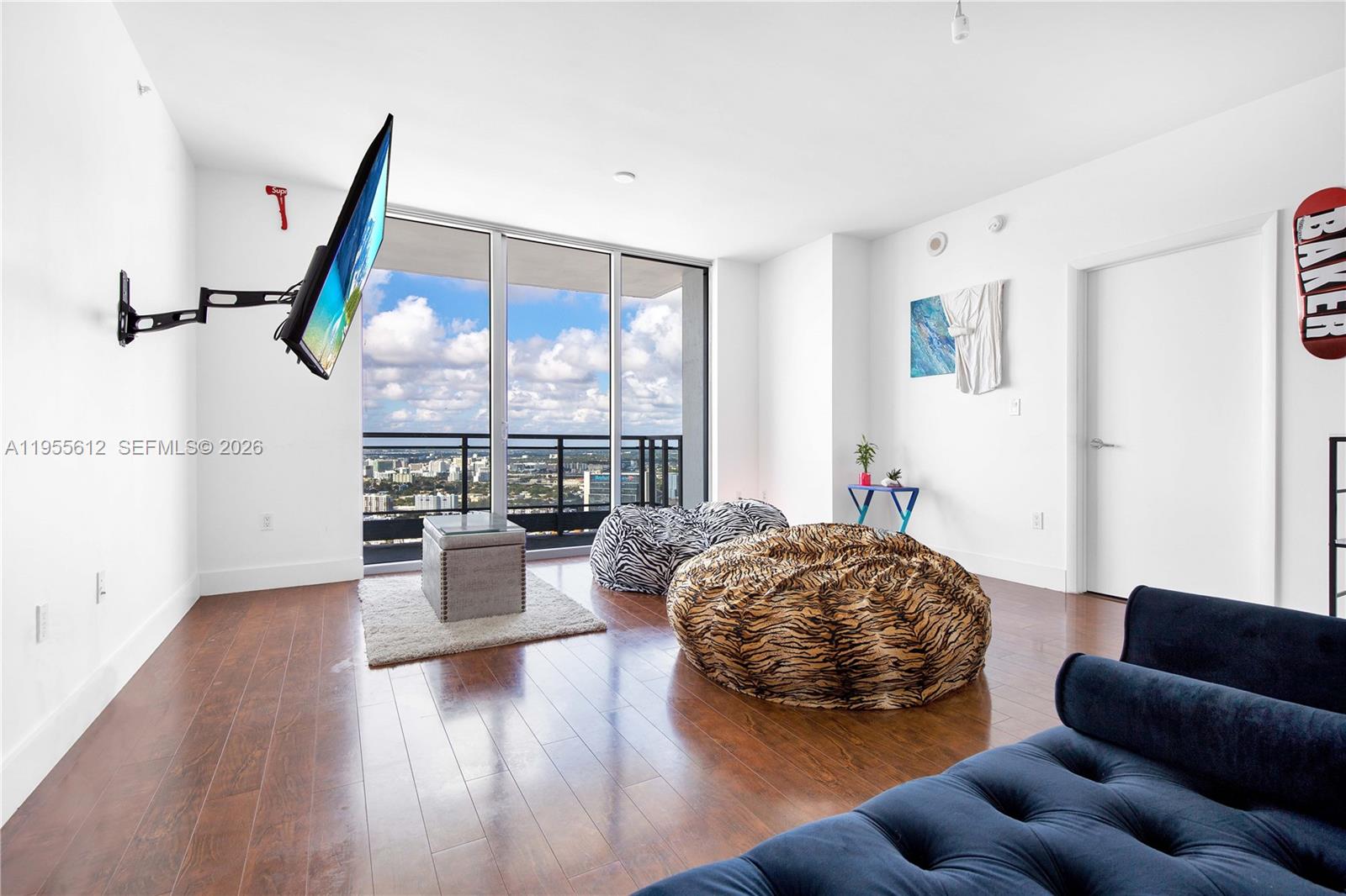 image The Ivy at Riverfront2