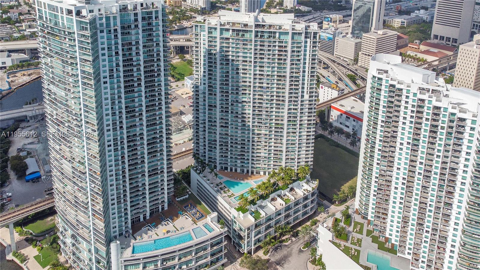 image The Ivy at Riverfront39