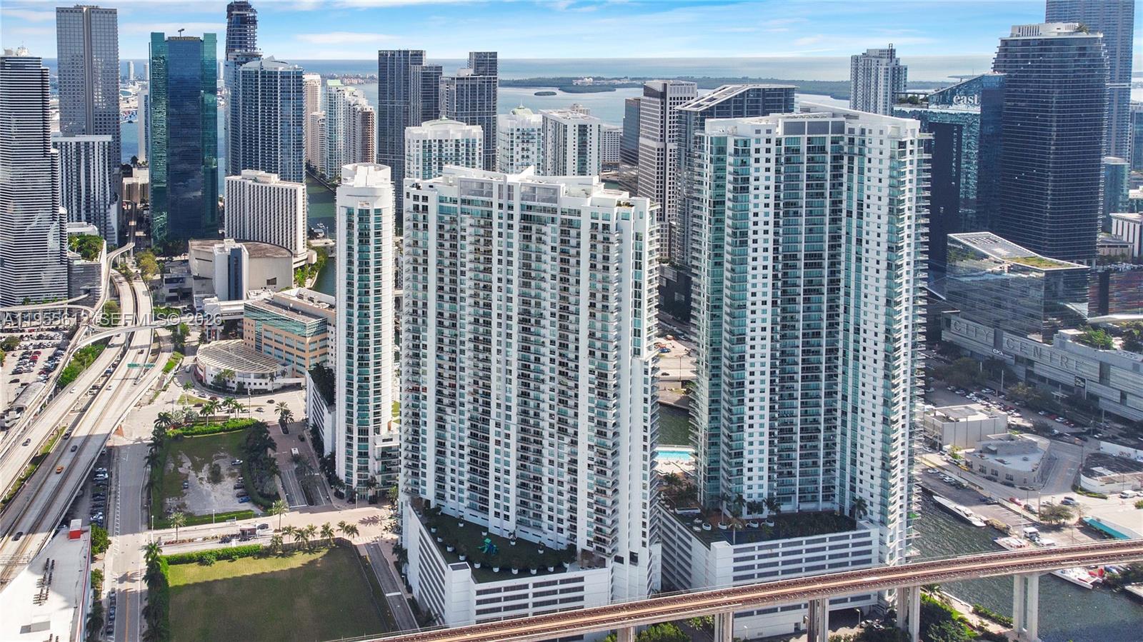 image The Ivy at Riverfront45