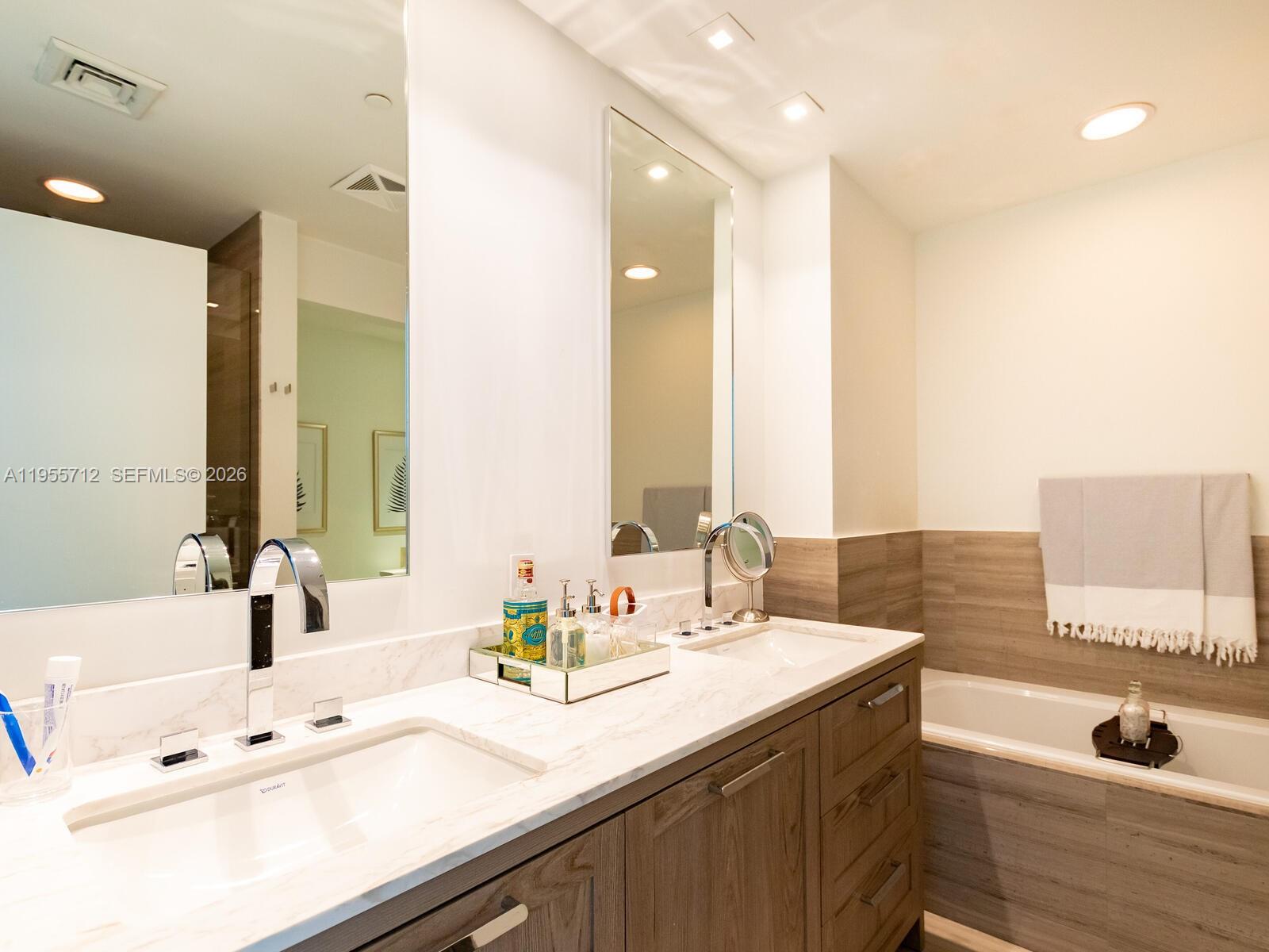 image Oceana Key Biscayne28