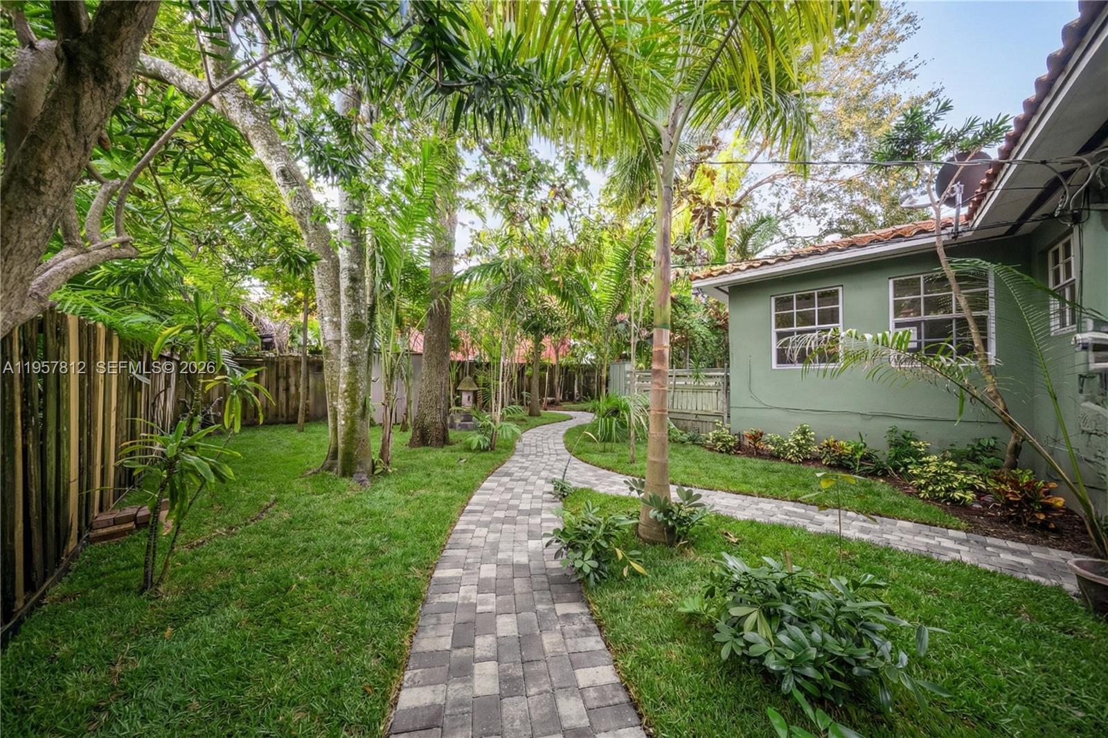 670 NE 56th St Miami, FL 33137