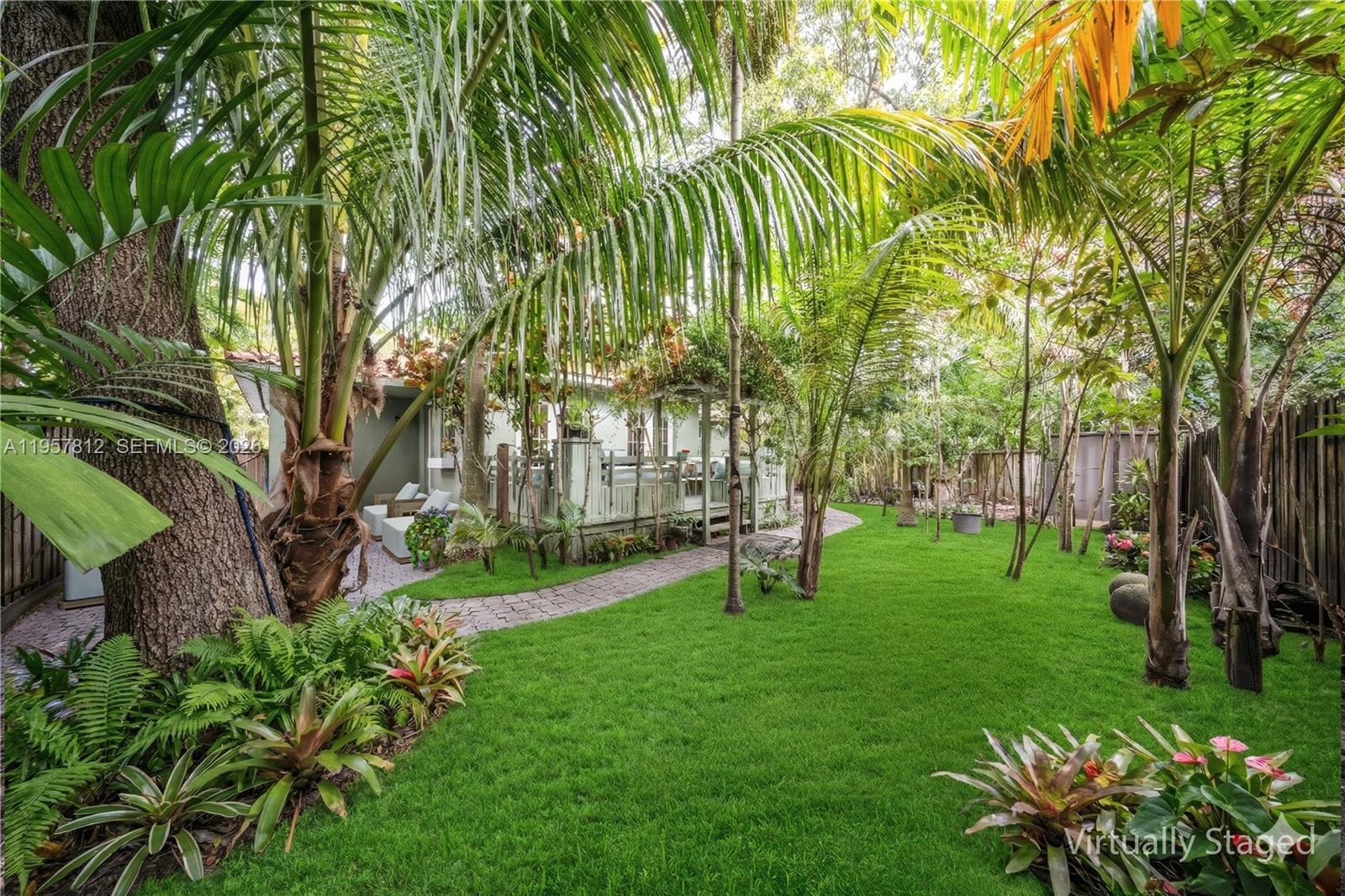 670 NE 56th St Miami, FL 33137