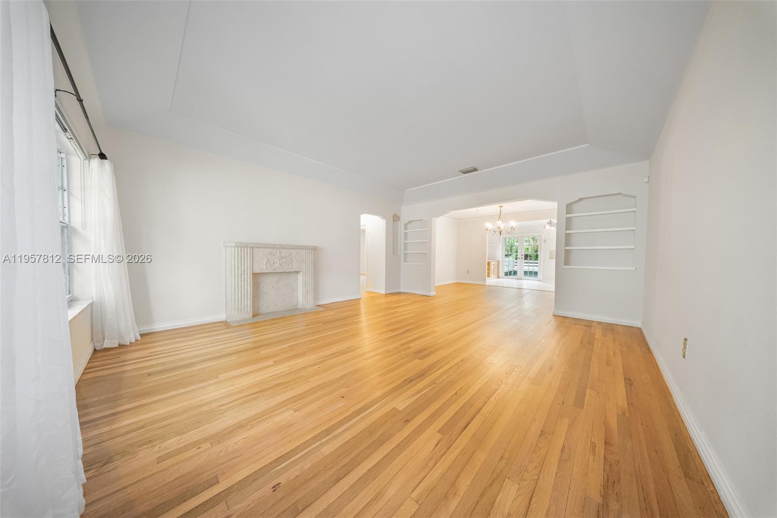 670 NE 56th St Miami, FL 33137