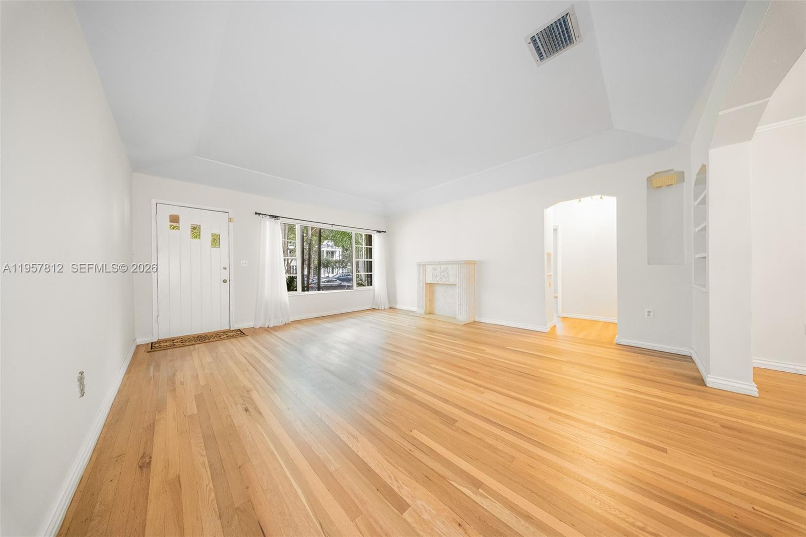 670 NE 56th St Miami, FL 33137