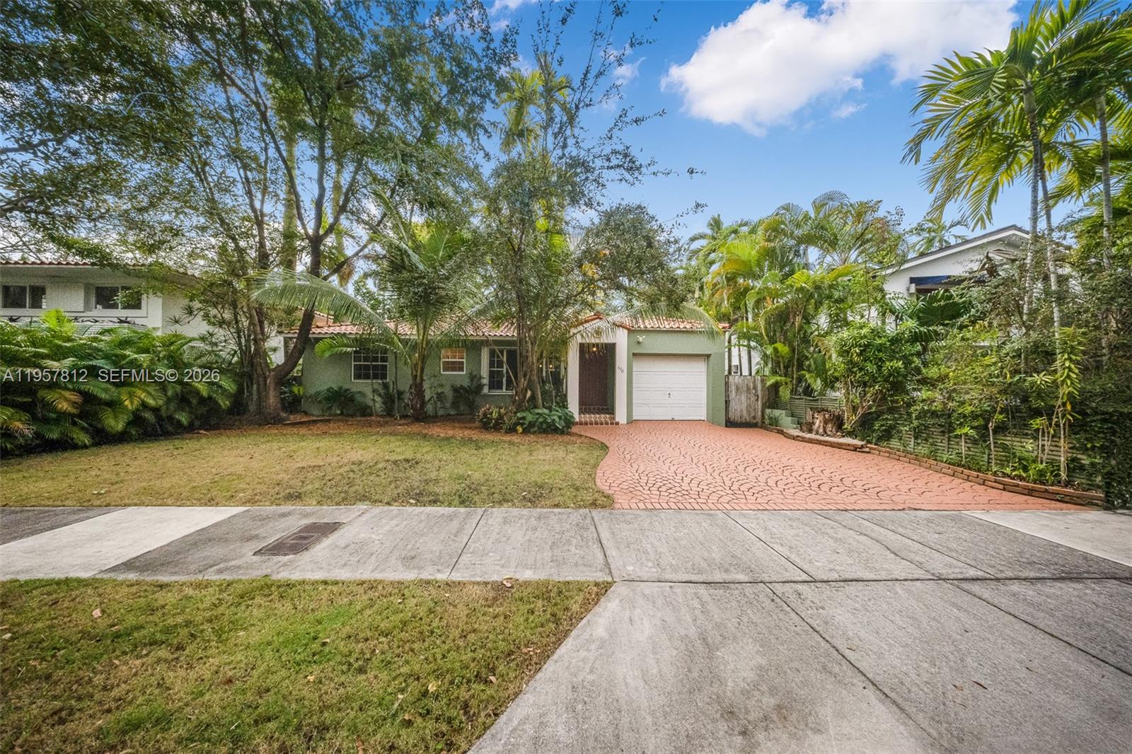 670 NE 56th St Miami, FL 33137